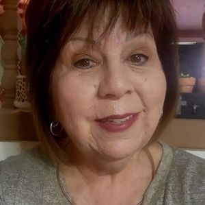 Meet your Posher, Janet